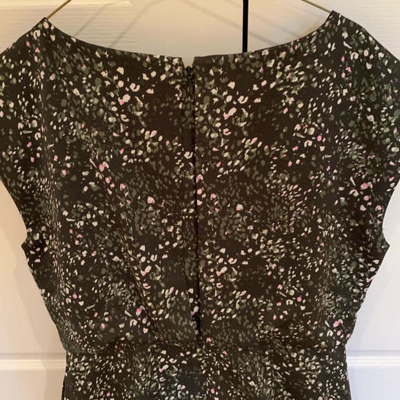 Banana Republic Green Floral Dress - Picture 5 of 5